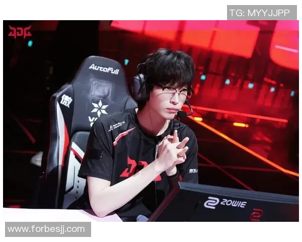 电竞新闻高校联赛积分榜更新JDG战队以87分稳居第一引发关注